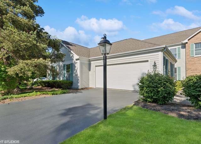 Property at 867 Downing Sq, Lincolnshire, IL 60069, 3 beds, 2.5 baths