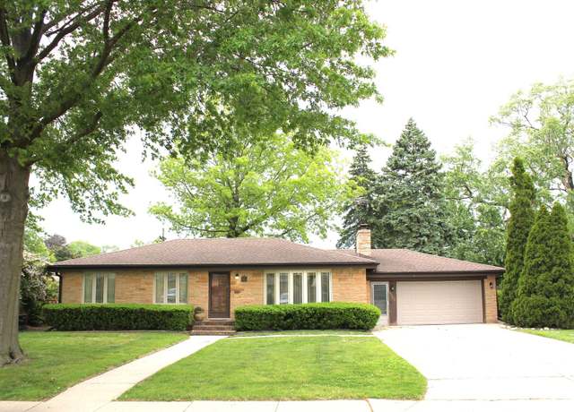 Property at 2620 Sarah St, Franklin Park, IL 60131, 3 beds, 1 bath