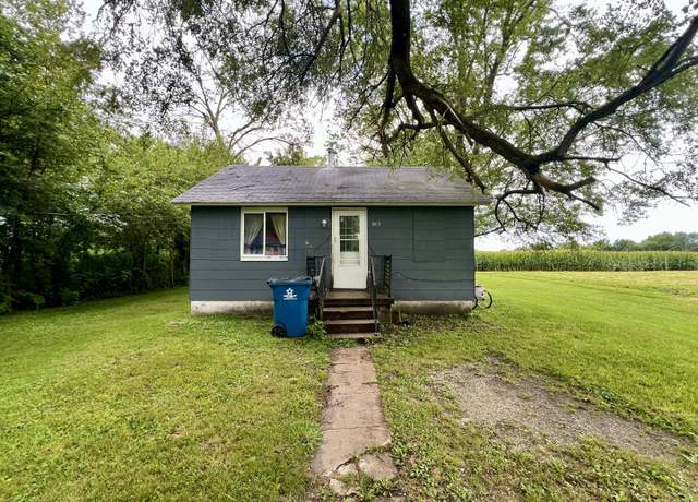 Property at 370 N 1st St, Sheldon, IL 60966, 2 beds, 1 bath