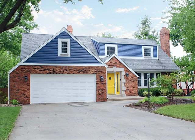 Property at 1222 Fundy Rd, Quincy, IL 62301, 3 beds, 4.5 baths