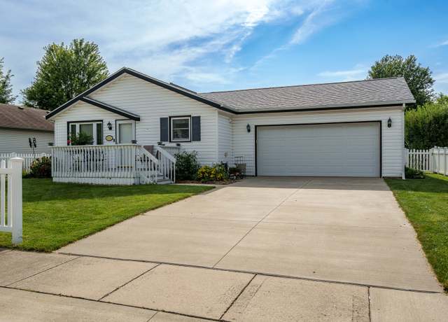 Property at 1517 12th Ave, Belvidere, IL 61008, 3 beds, 1 bath