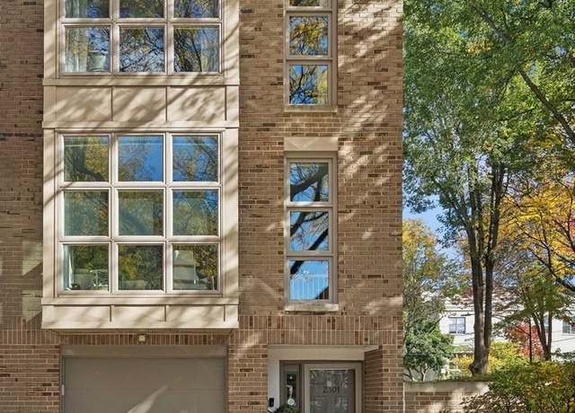 Property at 2301 N Wayne Ave, Chicago, IL 60614, 2 beds, 2.5 baths