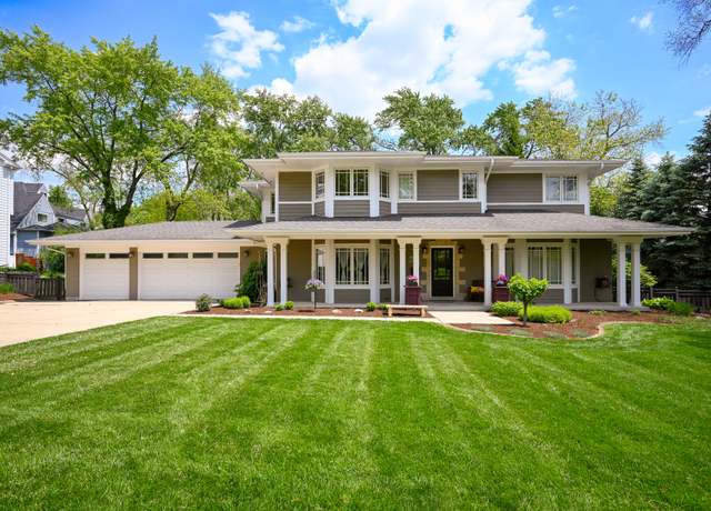 Property at 33 Sunset Ave, Glen Ellyn, IL 60137, 5 beds, 4.5 baths