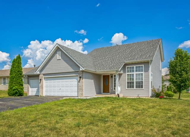 Property at 5204 Windrush Dr, Rockford, IL 61109, 3 beds, 2.5 baths