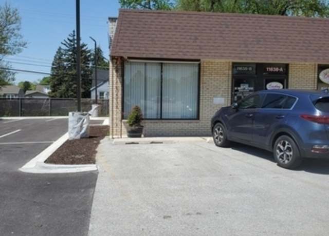 Property at 11638 S Pulaski Rd Unit B, Alsip, IL 60803
