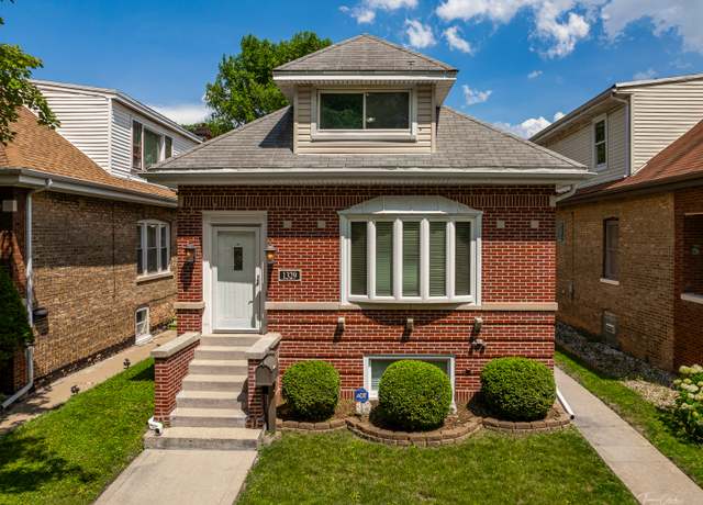 Property at 1329 Wisconsin Ave, Berwyn, IL 60402, 4 beds, 2.5 baths