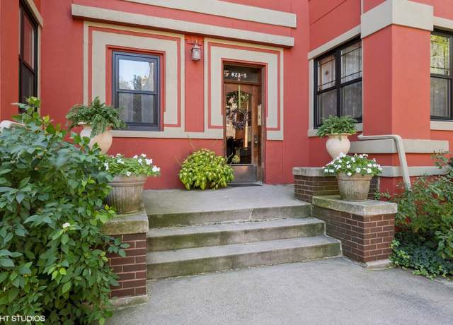 Property at 823 W Gunnison St Unit 1E, Chicago, IL 60640, 2 beds, 2 baths