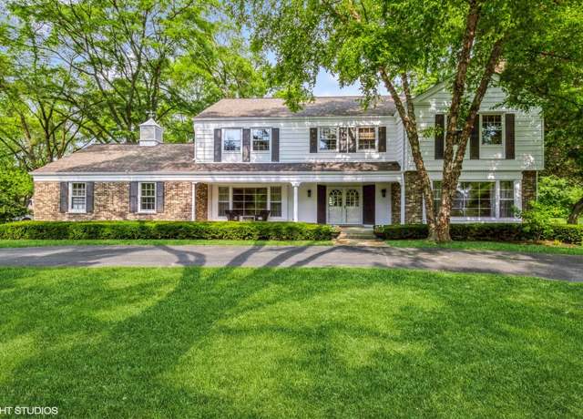 Property at 1076 Old Barn Ln, Lake Forest, IL 60045, 5 beds, 4 baths