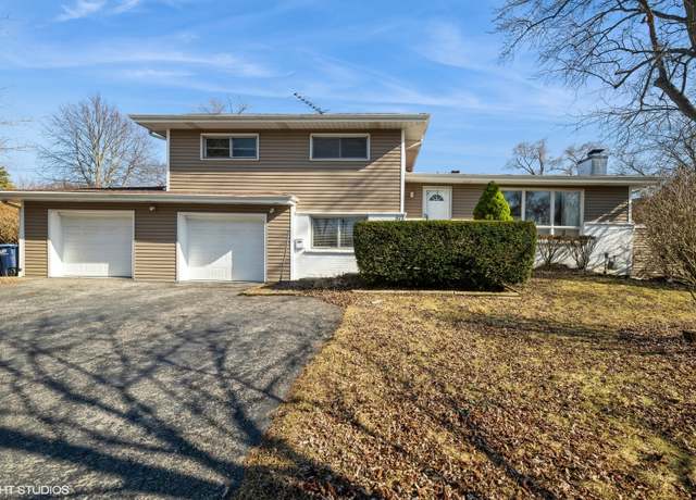 Property at 517 Deerpath Ct, Deerfield, IL 60015, 3 beds, 2 baths