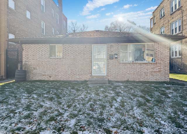 Property at 107 157th St, Calumet City, IL 60409, 4 beds, 2 baths