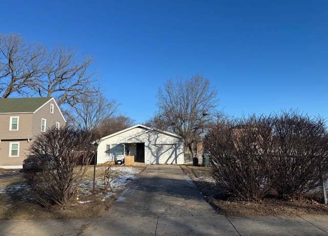 Property at 1716 23rd St, Zion, IL 60099, 3 beds, 2 baths