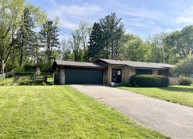 Property at 2515 Lund Ave, Rockford, IL 61109, 2 beds, 1.5 baths