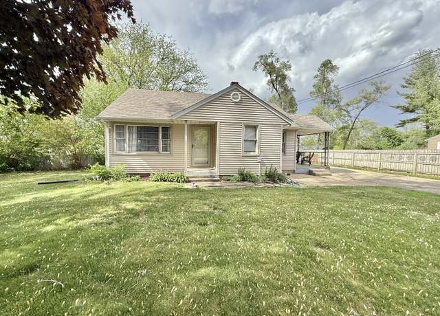 Property at 1010 Brentwood Rd, Machesney Park, IL 61115, 2 beds, 1 bath