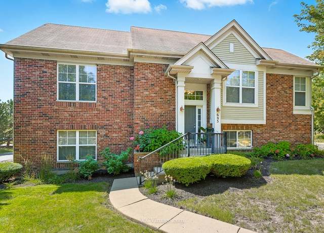 Property at 695 Station Blvd, Aurora, IL 60504, 3 beds, 2 baths