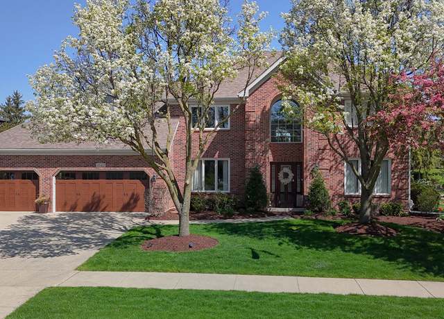 Property at 3642 Monarch Cir, Naperville, IL 60564, 4 beds, 2.5 baths