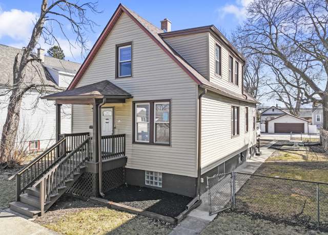Property at 337 28th Ave, Bellwood, IL 60104, 3 beds, 2 baths