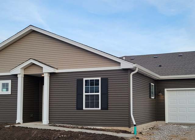 Property at 6423 Juniper Dr, Wonder Lake, IL 60097, 2 beds, 2 baths