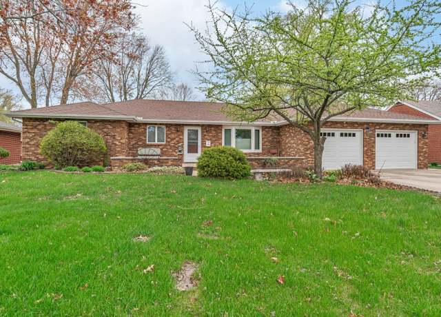 Property at 130 W 1st St, Coal City, IL 60416, 3 beds, 2 baths