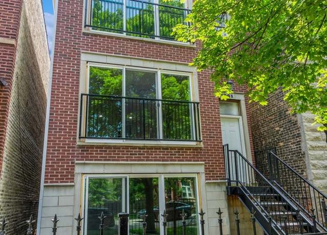 Property at 3341 W Fulton Blvd, Chicago, IL 60624, 9 beds, 6 baths