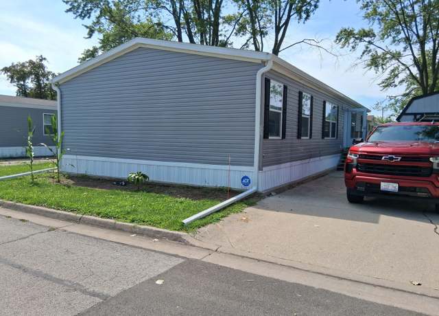 Property at 333 Avenue F Ave, Bloomington, IL 61704, 3 beds, 2 baths