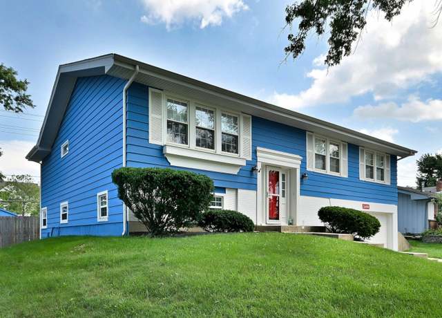 Property at 2S101 Avondale Ln, Lombard, IL 60148, 5 beds, 3 baths