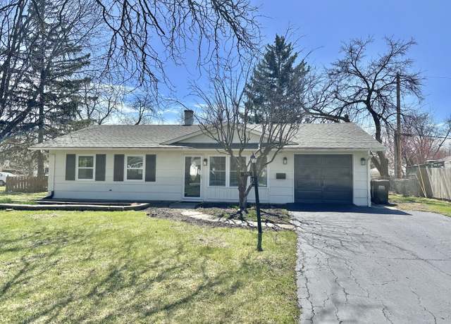 Property at 530 Hazelwood Ln, Glenview, IL 60025, 3 beds, 1 bath