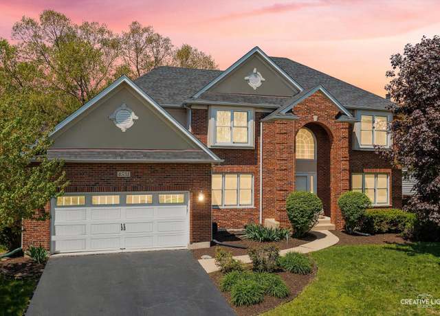 Property at 4531 Barr Creek Ln, Naperville, IL 60564, 4 beds, 2.5 baths