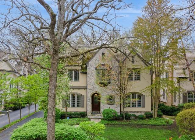 Property at 384 Hawthorn Ln, Winnetka, IL 60093, 5 beds, 6 baths