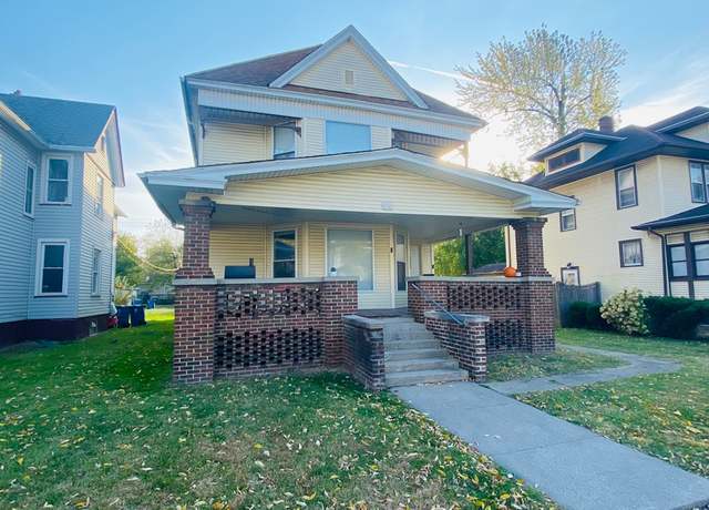Property at 442 S Chicago Ave, Kankakee, IL 60901, 7 beds, 2.5 baths