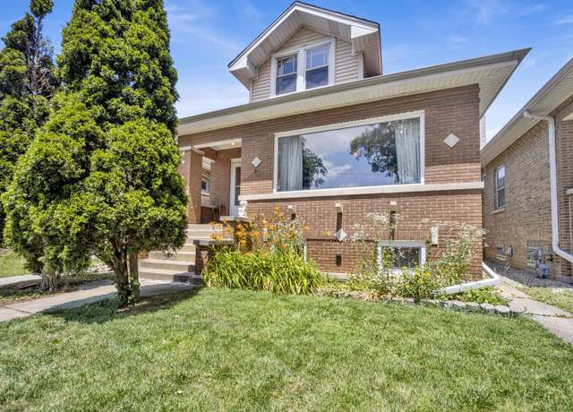 Property at 5912 W Grace St, Chicago, IL 60634, 5 beds, 3 baths