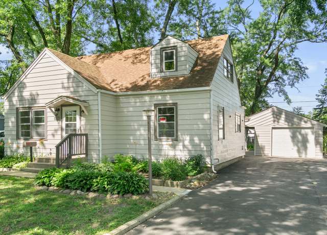 Property at 14348 Knox Ave, Midlothian, IL 60445, 3 beds, 2 baths