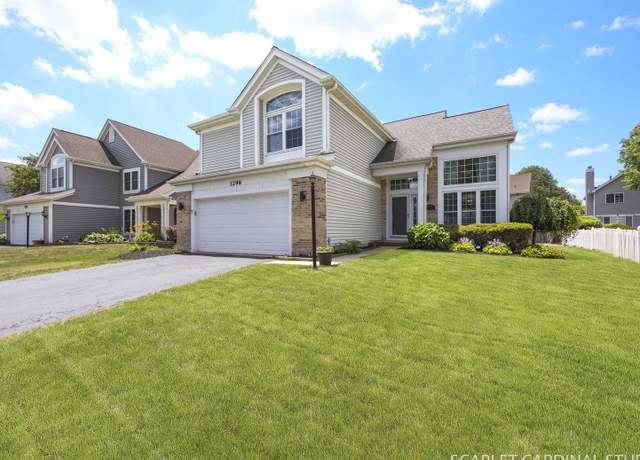 Property at 1298 Dunbarton Dr, Aurora, IL 60502, 3 beds, 2.5 baths
