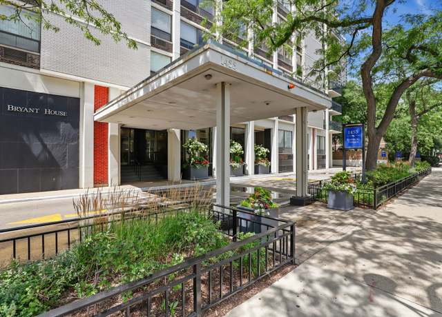 Sandburg Village Condos For Sale