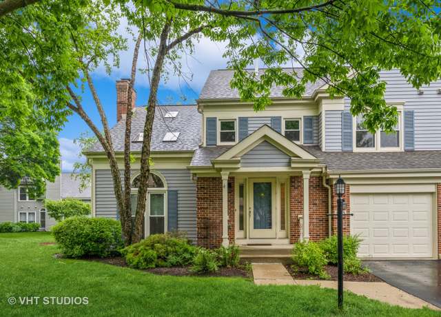 Property at 1949 N Charter Point Dr #0, Arlington Heights, IL 60004, 3 beds, 2 baths