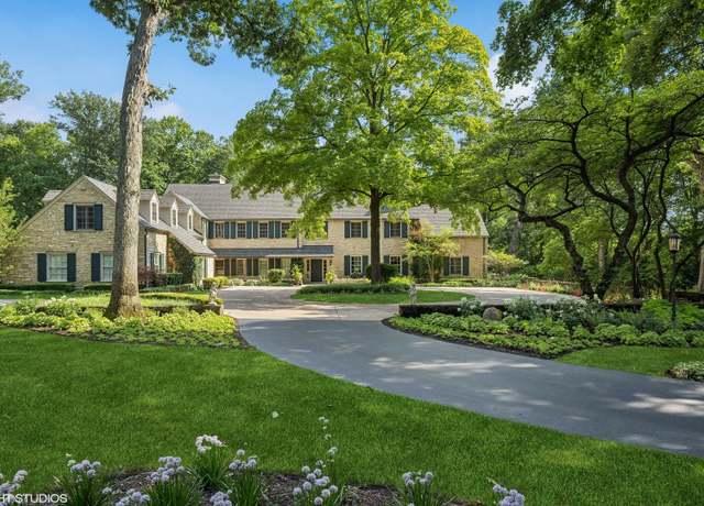 Property at 875 Country Club Rd, St. Charles, IL 60174, 7 beds, 10.5 baths