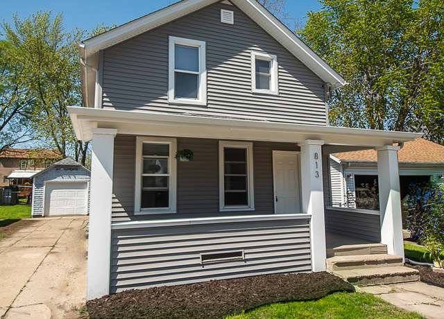 Property at 813 W 5th St, Dixon, IL 61021, 2 beds, 1 bath