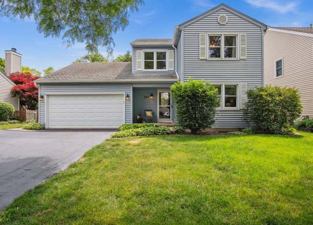 Property at 693 Lexington Dr, Geneva, IL 60134, 3 beds, 2.5 baths