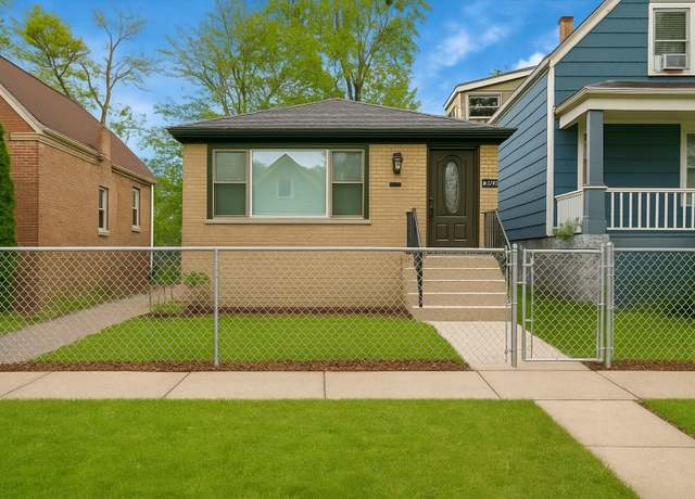 Property at 314 W 106th Pl, Chicago, IL 60628, 5 beds, 2 baths