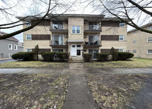 Property at 8015 30th St W, North Riverside, IL 60546, 11 beds, 6 baths