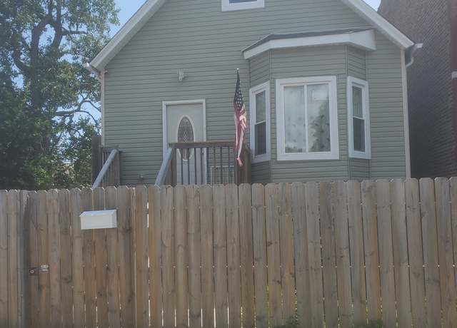 Property at 5621 S Racine Ave, Chicago, IL 60636, 3 beds, 1 bath