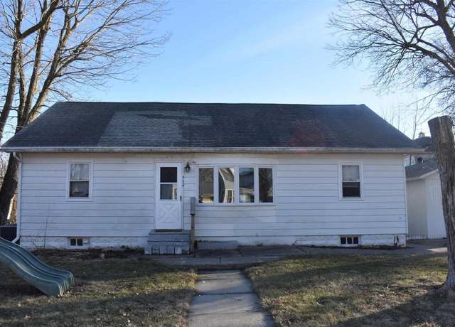 Property at 334 E South, Mendon, IL 62351, 3 beds, 1 bath