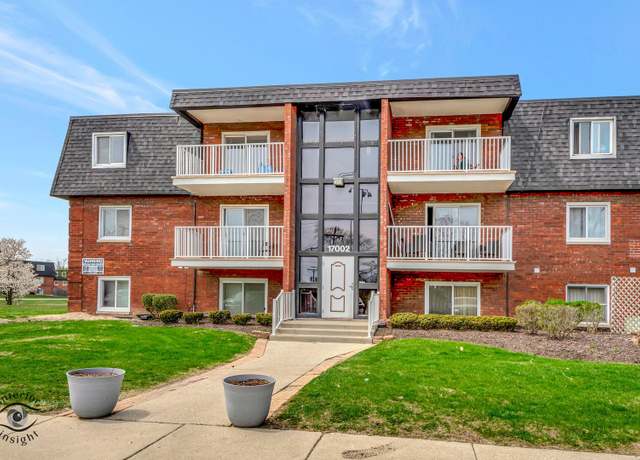 Property at 17002 Novak Dr Unit T108, Hazel Crest, IL 60429, 2 beds, 1 bath