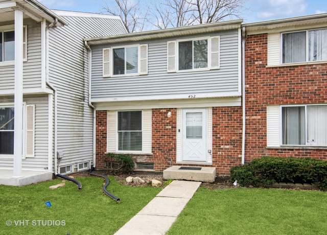Property at 452 Mallview Ln, Bolingbrook, IL 60440, 3 beds, 1.5 baths