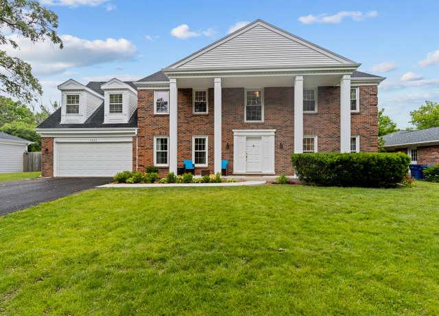 Property at 3622 Dauphine Ave, Northbrook, IL 60062, 5 beds, 2.5 baths