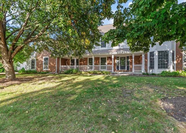 Property at 36259 N Field View Dr, Gurnee, IL 60031, 5 beds, 4 baths