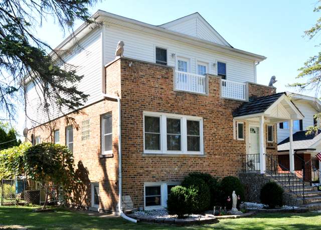 Property at 1116 Ostrander Ave, La Grange Park, IL 60526, 4 beds, 2.5 baths