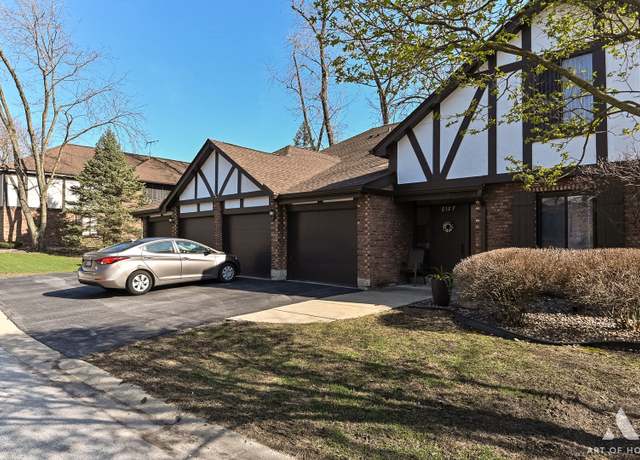 Property at 8127 Chestnut Dr Unit 58B, Palos Hills, IL 60465, 2 beds, 2 baths