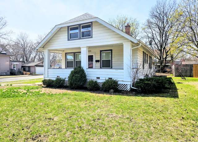 Property at 2004 Huffman Blvd, Rockford, IL 61103, 2 beds, 1 bath