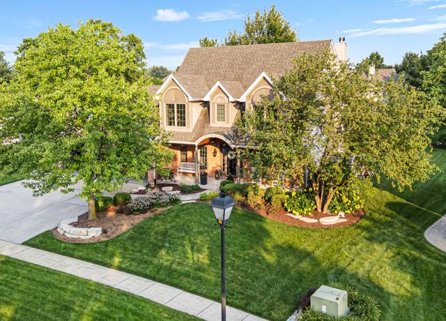 Property at 822 Pottawatomie Trl, Batavia, IL 60510, 4 beds, 2.5 baths