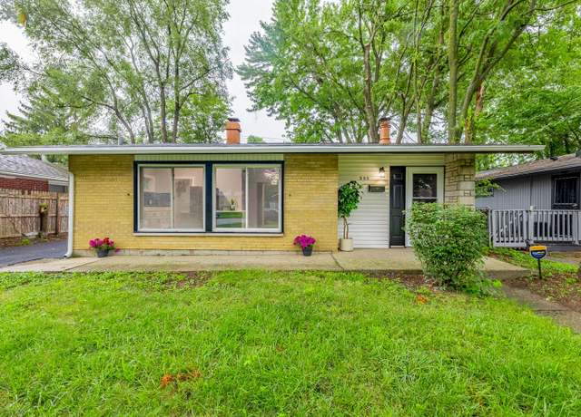 Property at 355 Merrill Ave, Calumet City, IL 60409, 3 beds, 1 bath